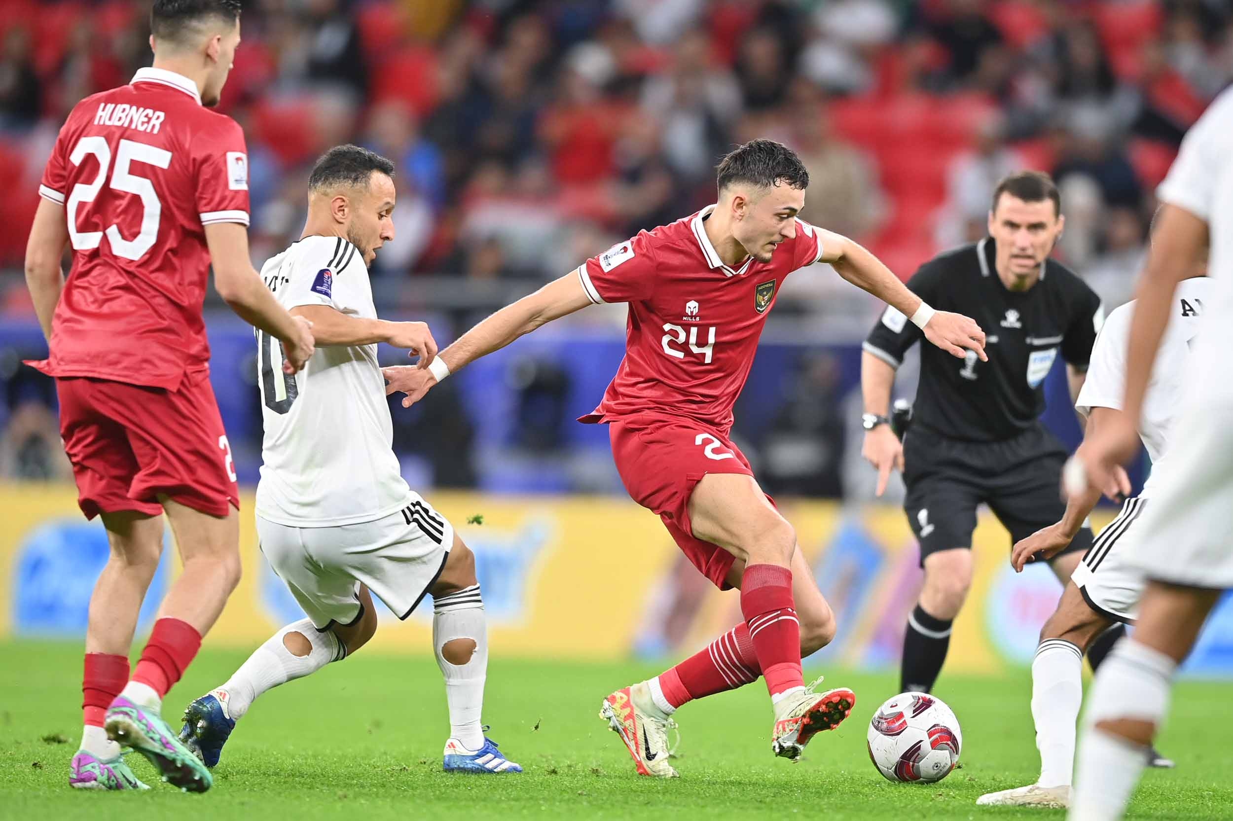 Jarang Dapat Menit Bermain, Ivar Jenner Bakal Tinggalkan FC Utrecht?