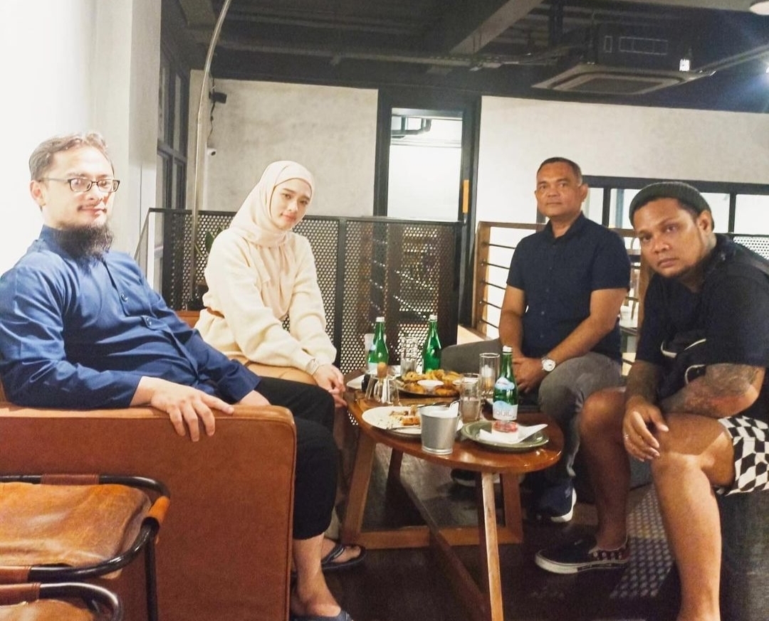 Inara Rusli Ingin Perpisahan Damai, Ibunda Virgoun Ingatkan Ini