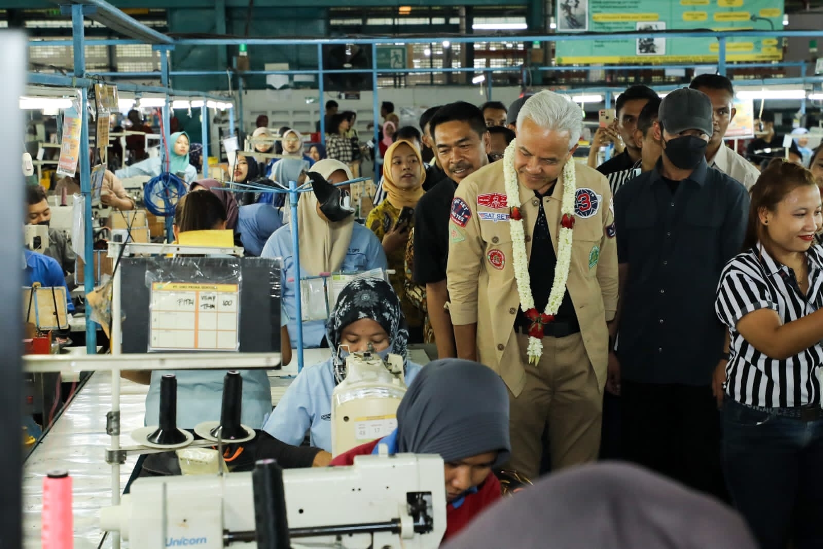 Jika Terpilih Jadi Presiden, Ganjar Bakal Endorse Duta Besar Indonesia Promosikan Produk Dalam Negeri