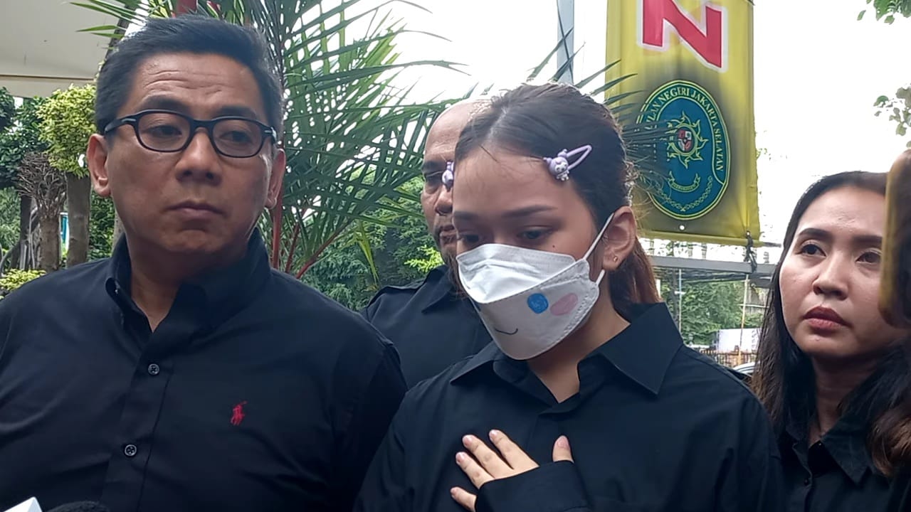 Tersangka Penyebar Video Syur Dihukum Tiga Tahun Penjara, Rebecca Klopper: Aku Hormati Hukum