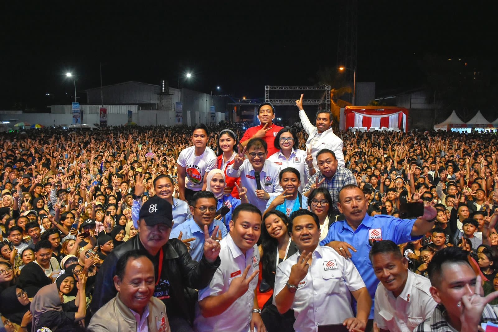 Nama Prabowo Bergema di Konser Relawan Ganjar, Arvindo: Buntutin Konser Prabu sih