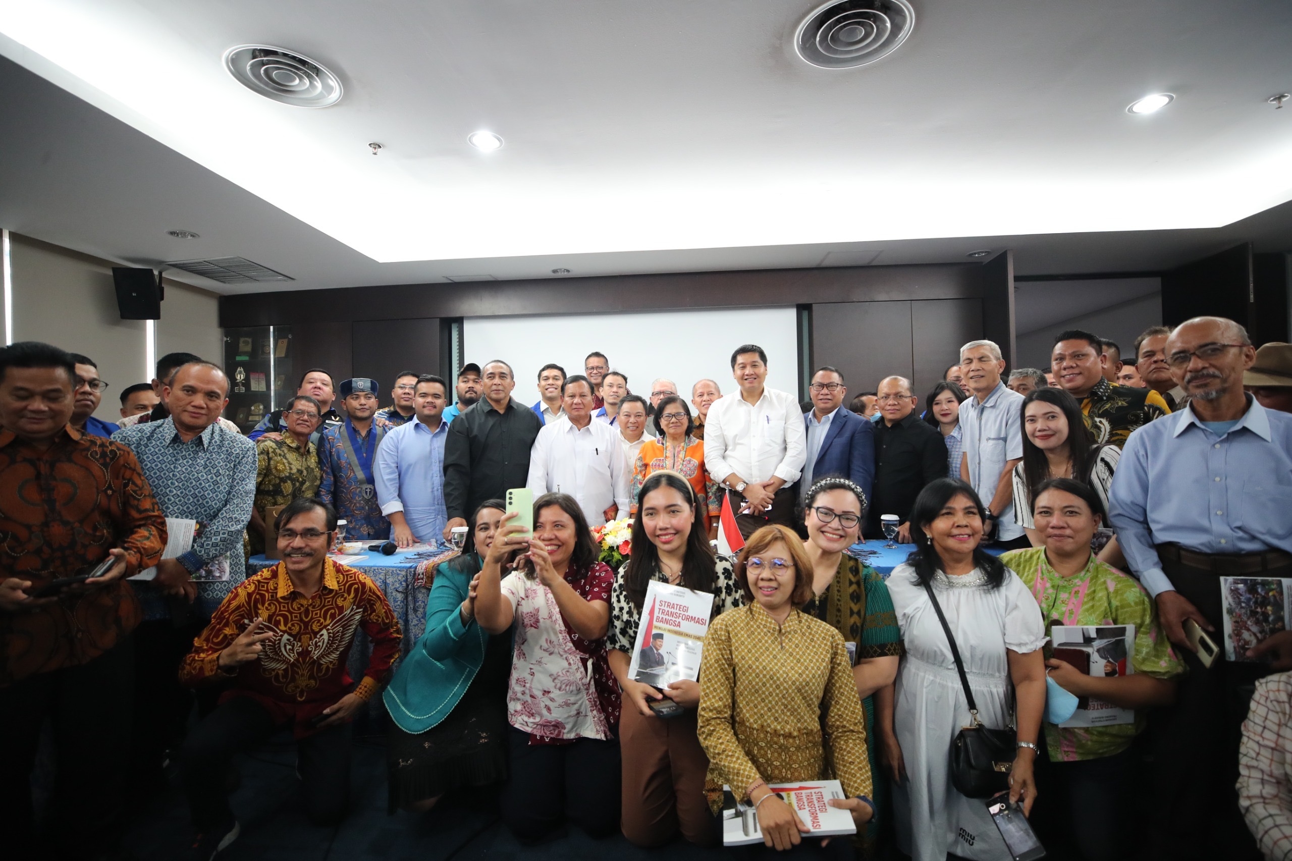 Ini Kisah Prabowo yang Lahir dari Keluarga Majemuk, Tidak Pernah Ribut Masalah Agama