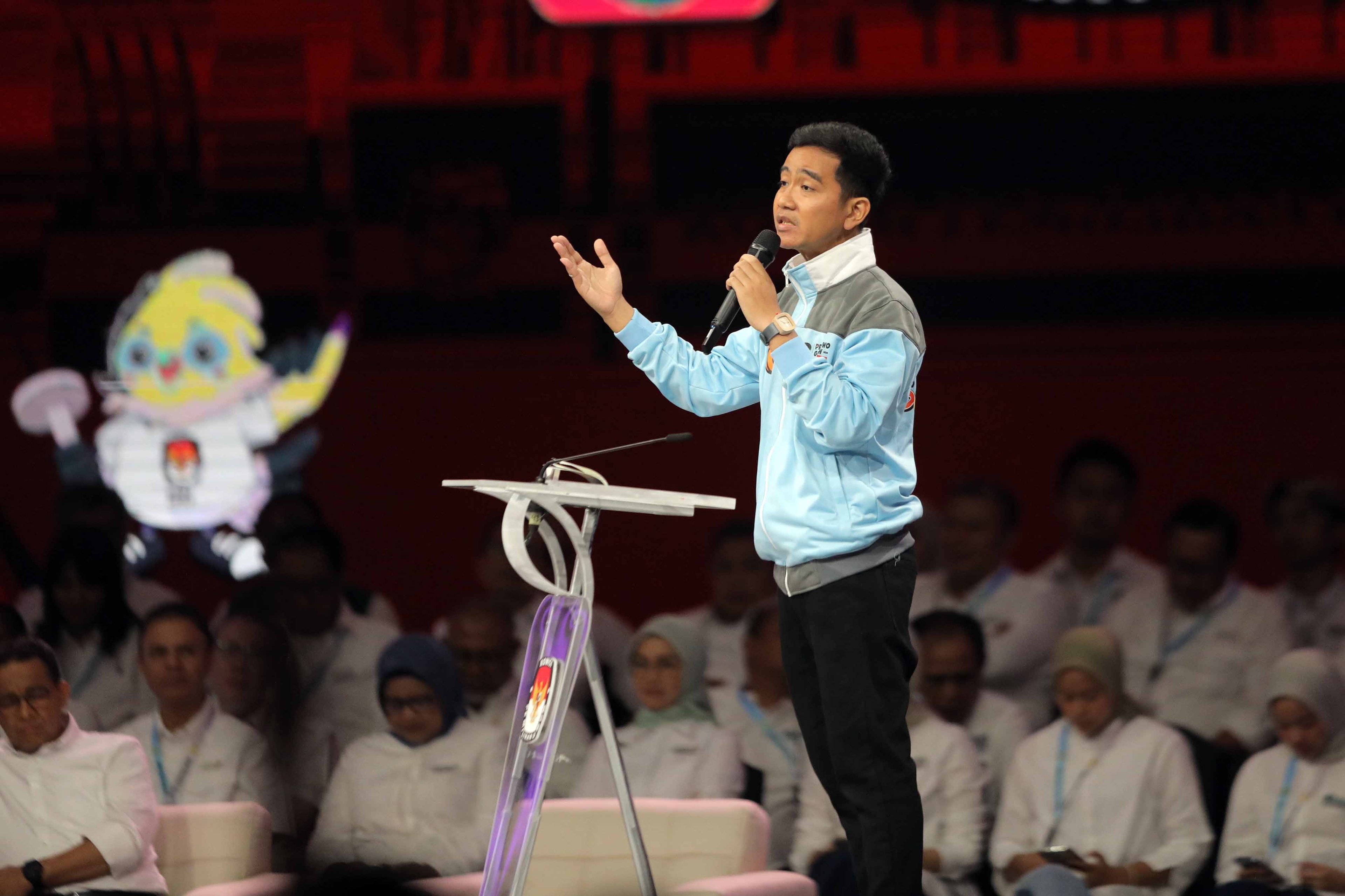 Pernyataan Tom Lembong Soal LFP yang Disinggung Gibran di Debat Keempat Pilpres 2024