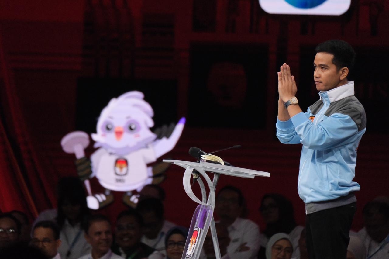 Gibran Bakal Hapus Kartu Tani Jika Terpilih: Kami Tak Ingin Menyusahkan Petani