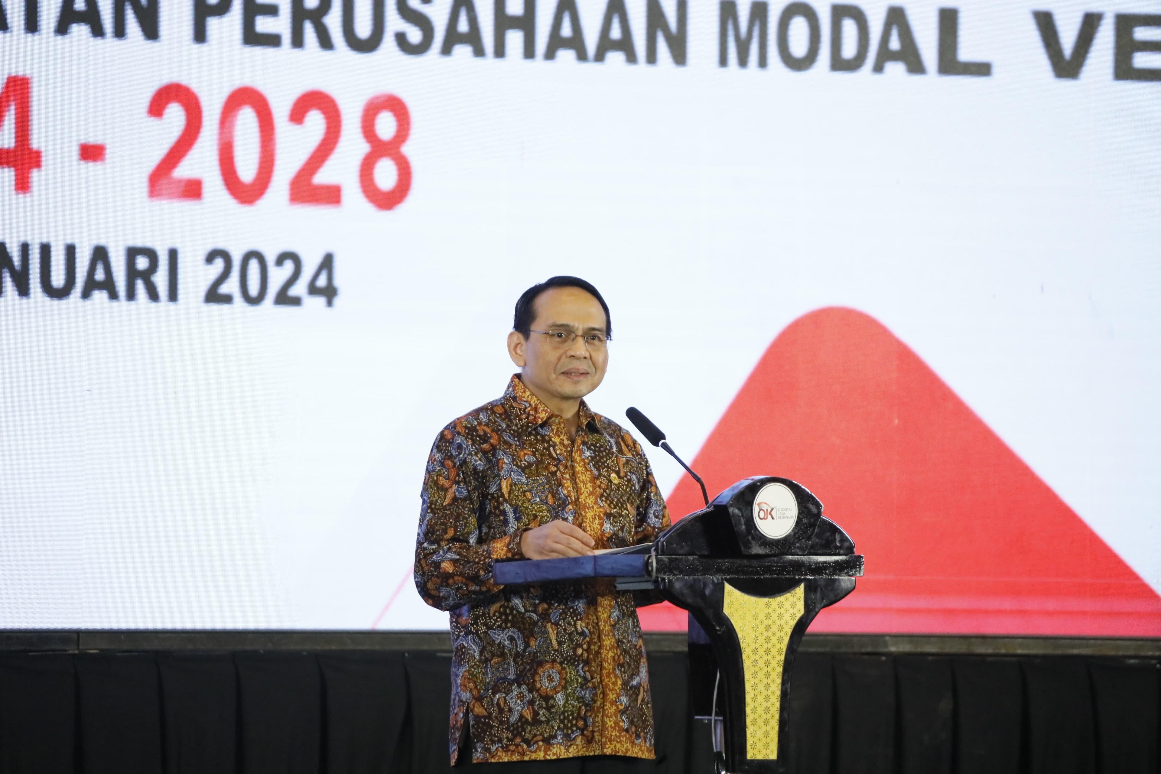 OJK Luncurkan Peta Jalan Pengembangan dan Penguatan LKM 2024-2028