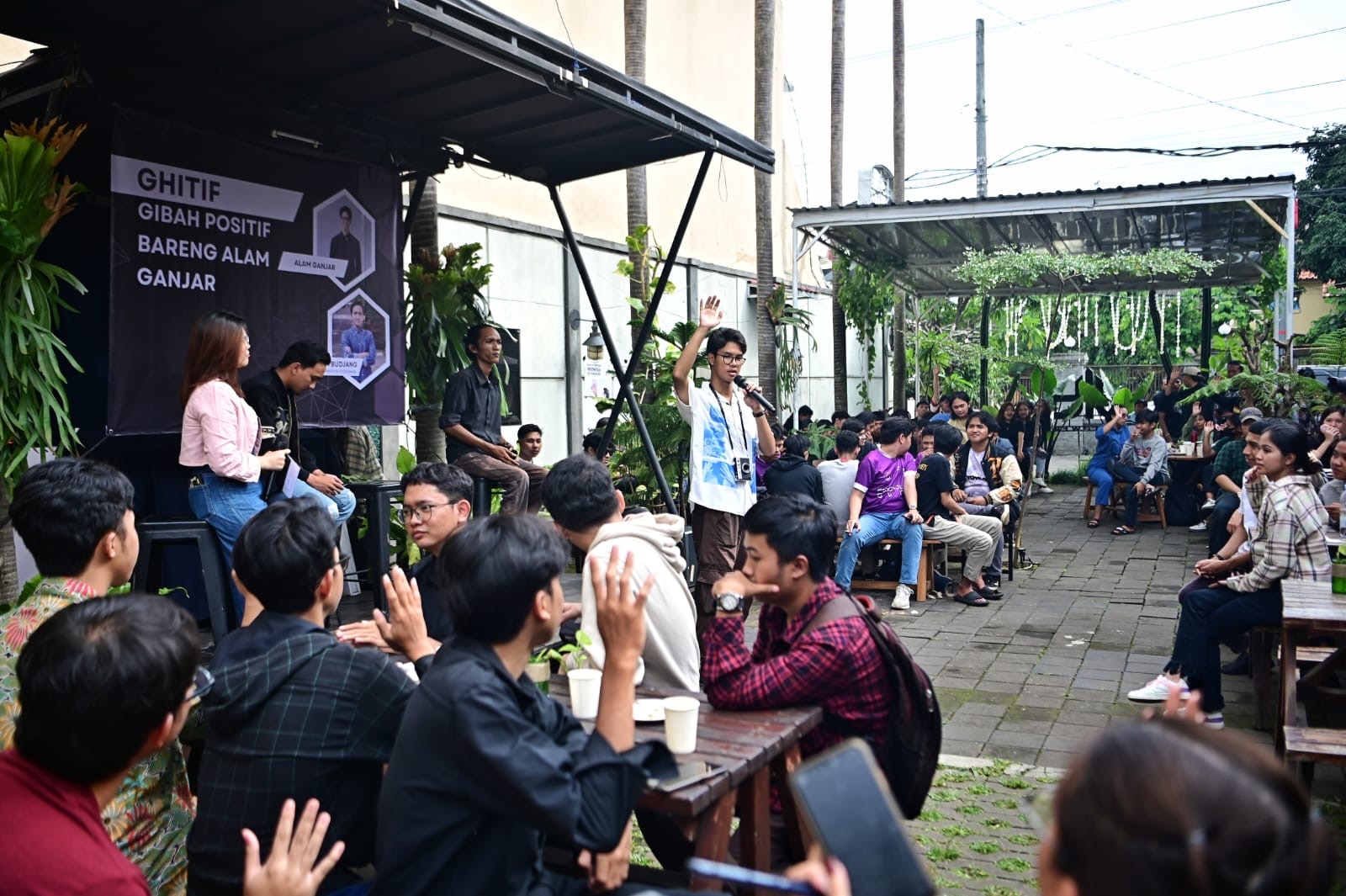 Alam Ganjar Konsolidasikan Program Pendidikan Ganjar-Mahfud Dihadapan Anak Muda Salatiga