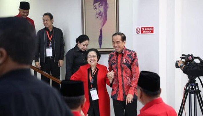 Soal Kekuasaan, Megawati-Jokowi Bak Langit dan Bumi