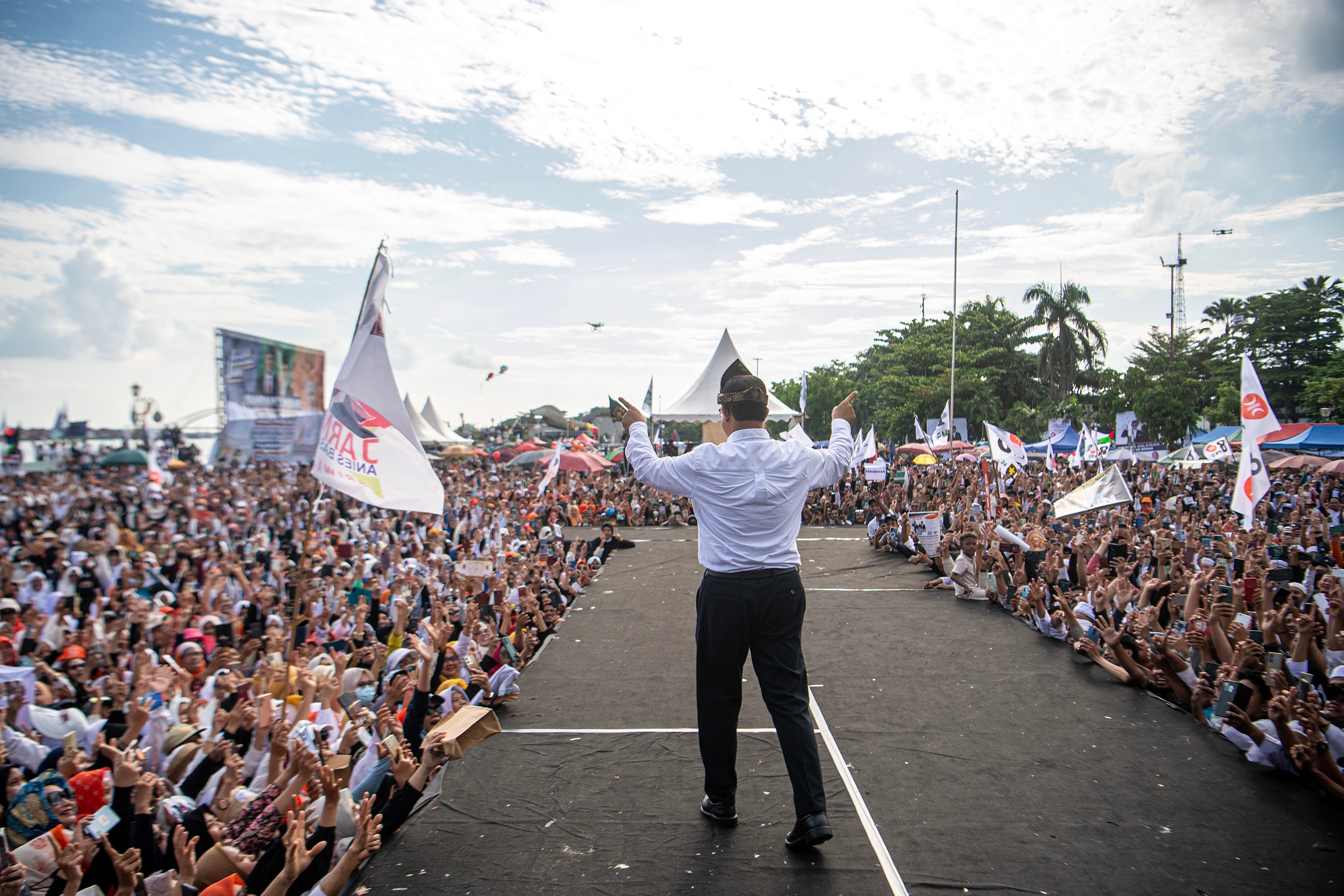 Viral! Tim Kampanye Anies Baswedan Bawa-bawa Malaikat Jibril, Begini Hukumnya dalam Islam