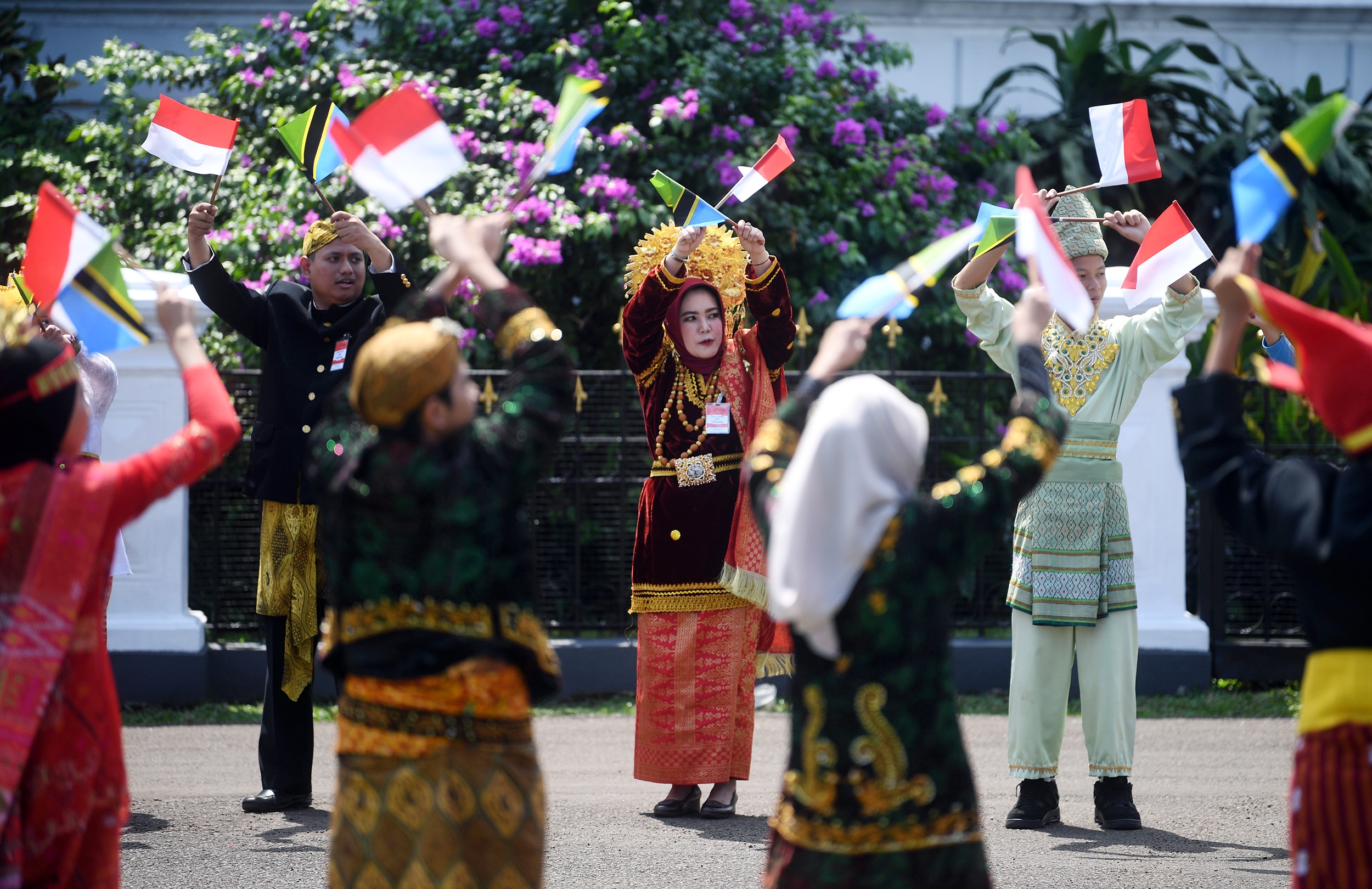 Mengapa Perbedaan Justru Membuat Indonesia Unik? Merayakan Keindahan Keragaman