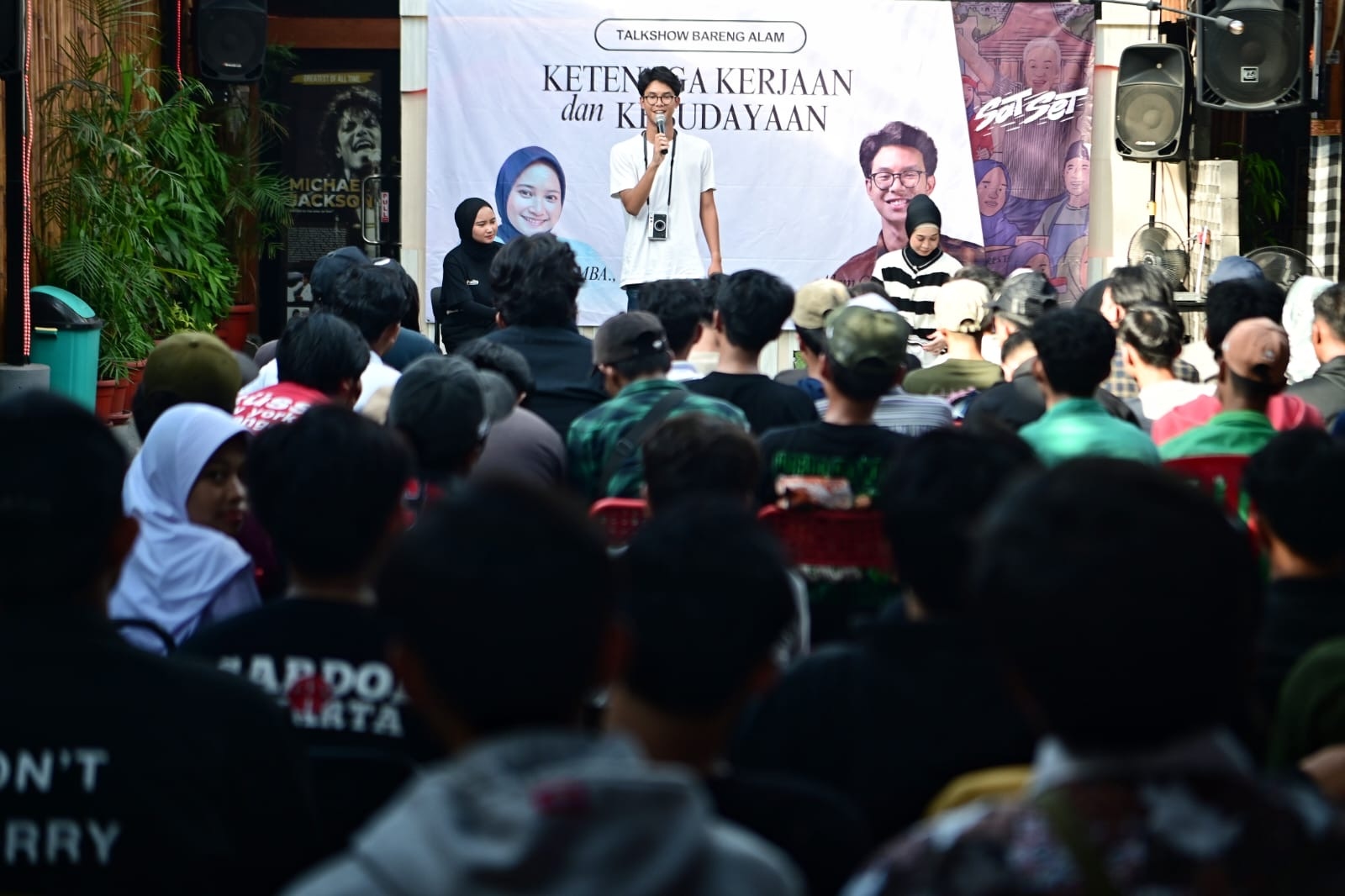 Alam Ganjar Bicara Soal Ketenagakerjaan dan Kebudayaan Kepada Pelajar Tangerang