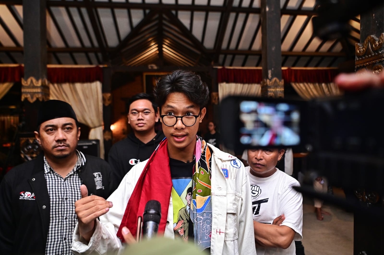 Alam Ganjar kepada Bapaknya: Jangan Sampai Lupa pada Dirinya Sendiri