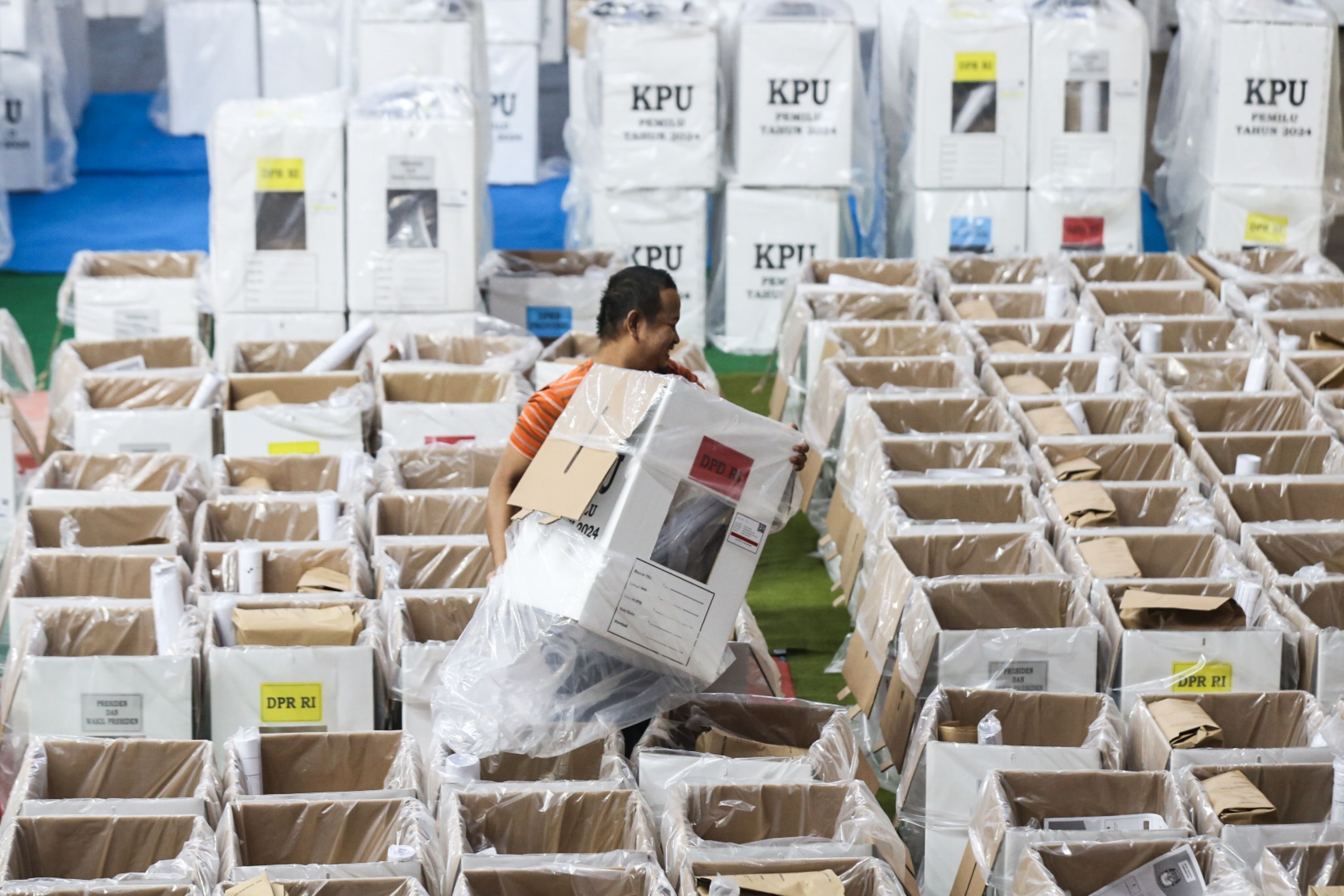 H-2 Pencoblosan, Surat Suara di 4 Distrik Paniai Dirusak