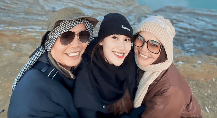 Heboh Kabar Ayu Ting Ting Diduga Lamaran dengan Sosok Anggota TNI Berpangkat Letkol, Begini Respons Umi Kalsum!