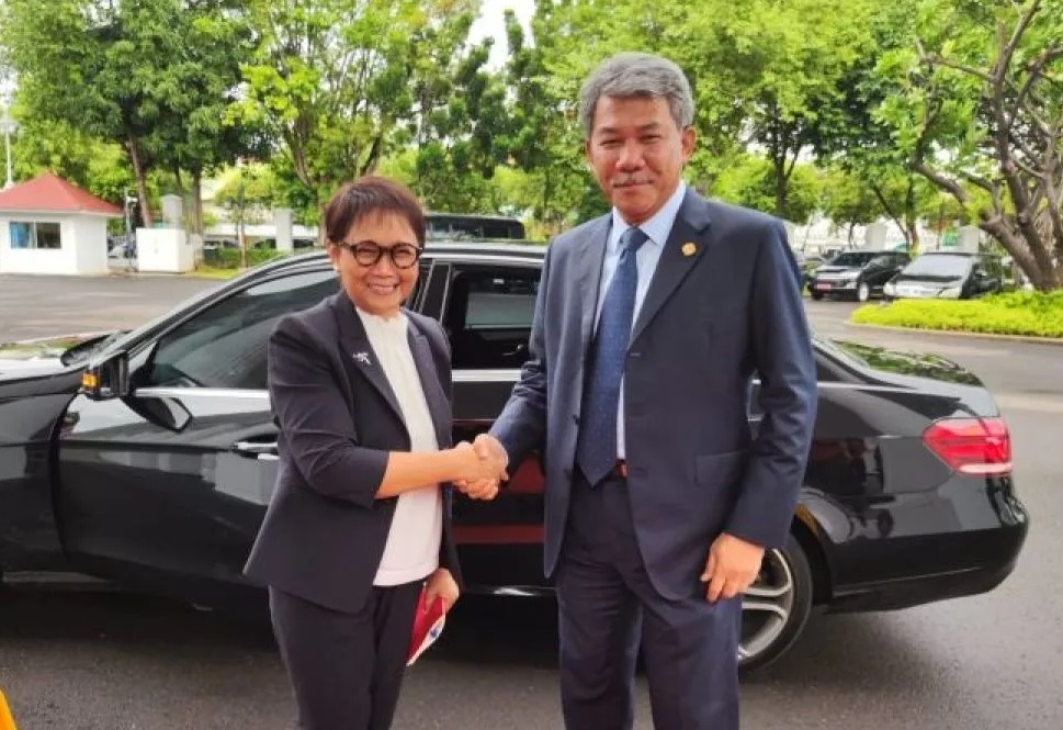 Menlu Malaysia Temui Jokowi, Bahas Konflik Myanmar Hingga Palestina