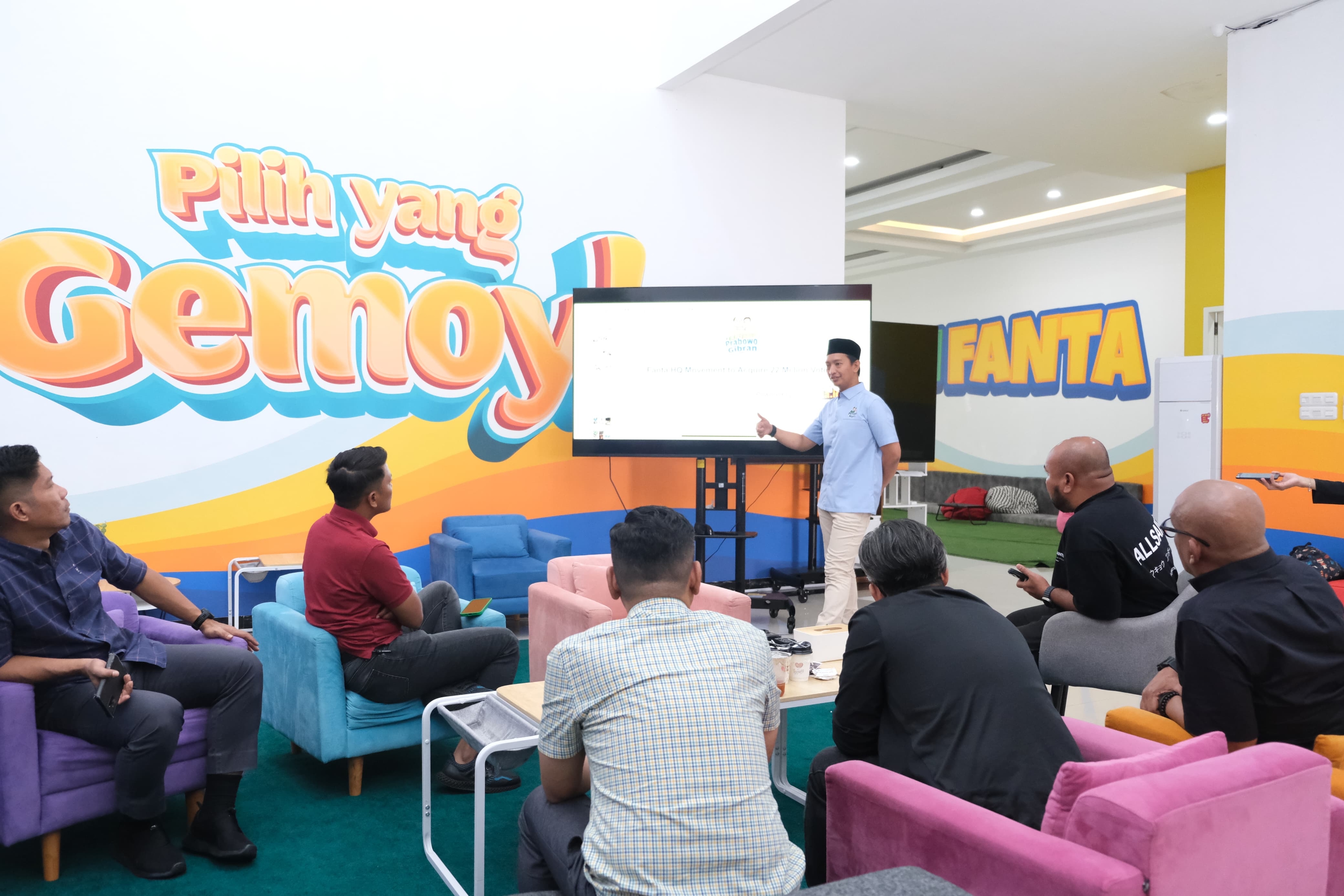 Terima Pejabat Kerajaan dari Malaysia, Komandan TKN Fanta: Persaudaraan Harus Terus Terjalin dengan Baik