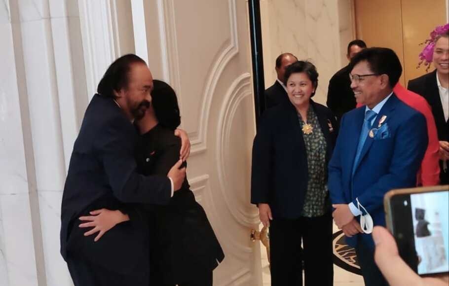 Puan-Paloh Satu Tarikan Napas, Apresiasi Kritikan Guru Besar