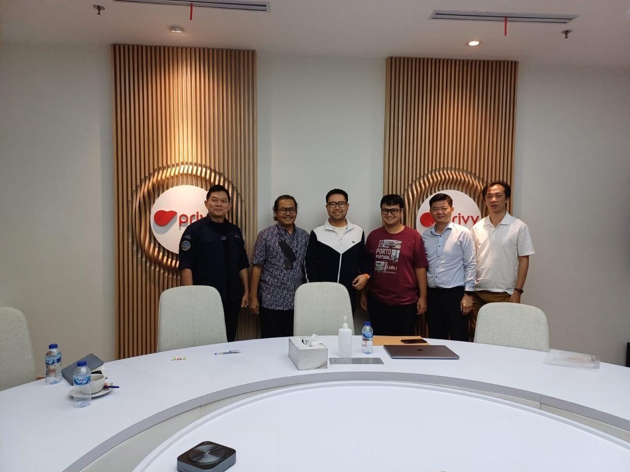 Garap Segmen Layanan Pajak Digital, Privy Akuisisi AyoPajak