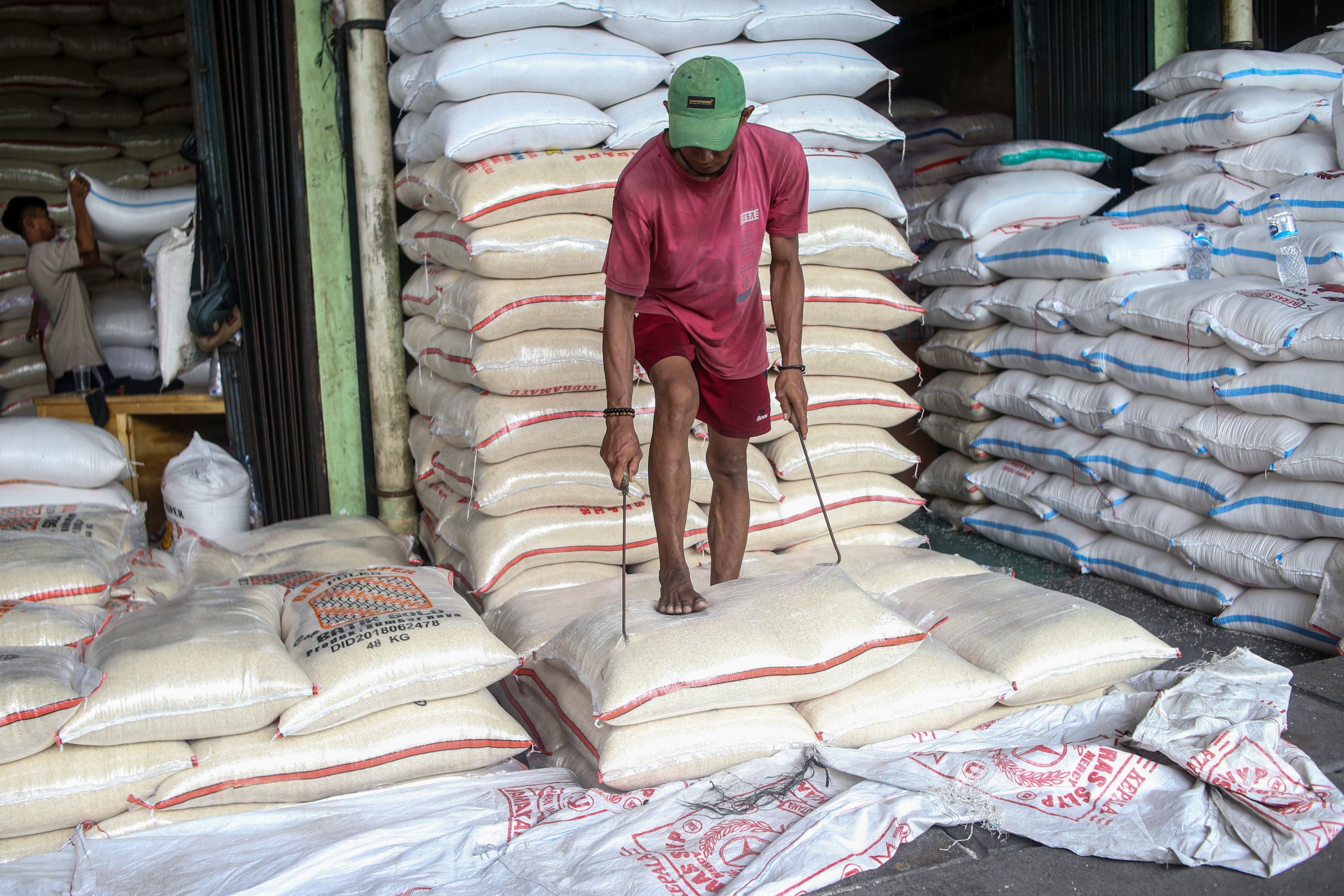 Kabar Baik! Satgas Pangan Polri Ungkap Harga Beras di Pasar Sudah Mulai Turun