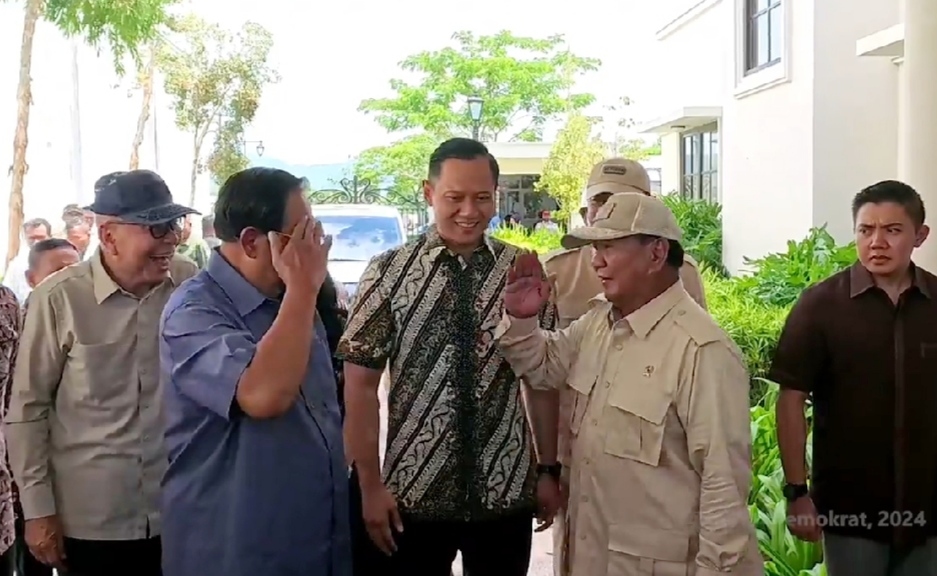 SBY Hormat ke Prabowo: Sekarang Beliau Komandan Saya