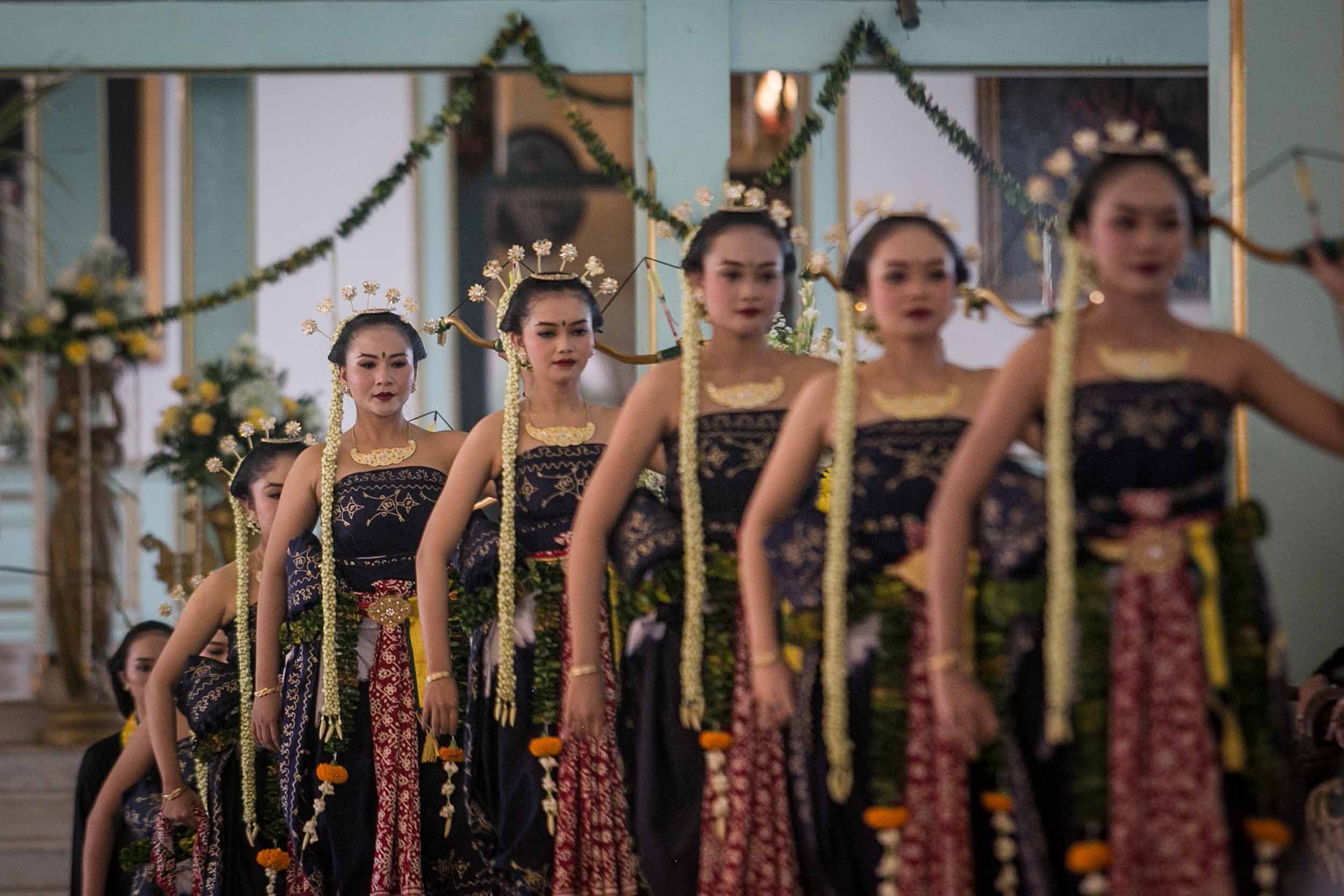 Mengapa Penari Dapat Berkeringat Ketika Menari?