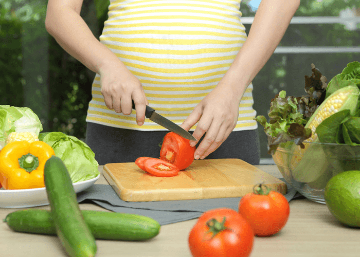 Mengapa Vitamin K Penting untuk Ibu Hamil? Ternyata Ini Alasannya