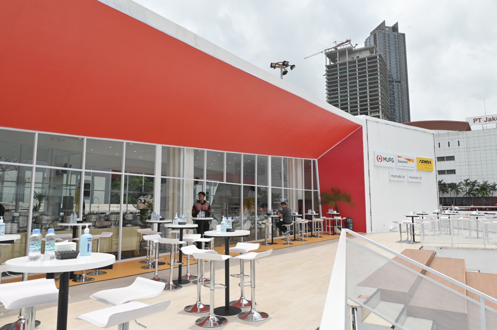 Bertabur Fasilitas dan Promo Jajan Istimewa, Danamon Bikin Hari Nasabah Kian Istimewa di IIMS 2024