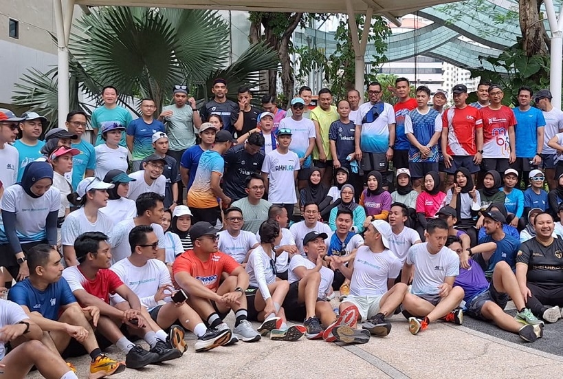 300 Peserta Antusias Lari Bersama BUMN Runners di CFD Sudirman