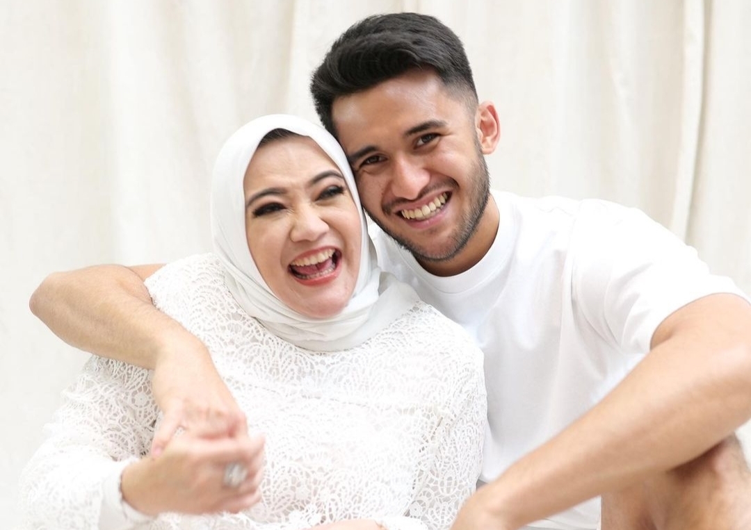 Sabda Ahessa Digugat Wulan Guritno, Ibunda Pasang Badan