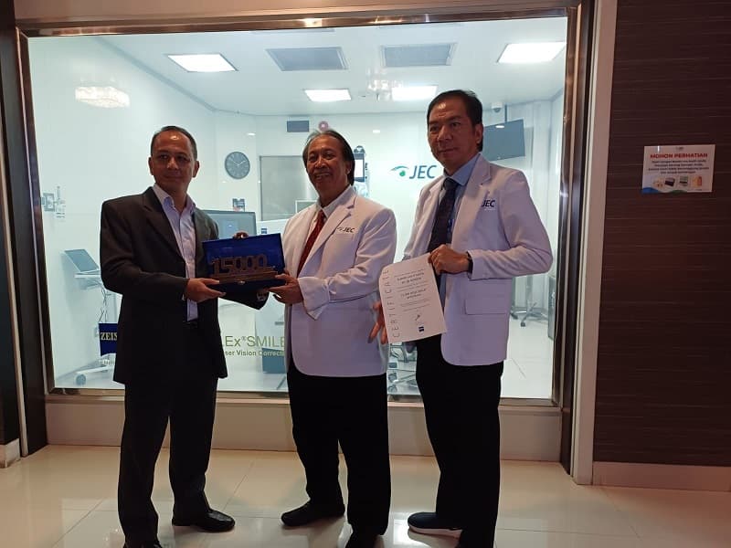 JEC Kedoya Bebaskan 15.000 Penderita Mata Minus dan Silinder dengan Teknologi SMILE