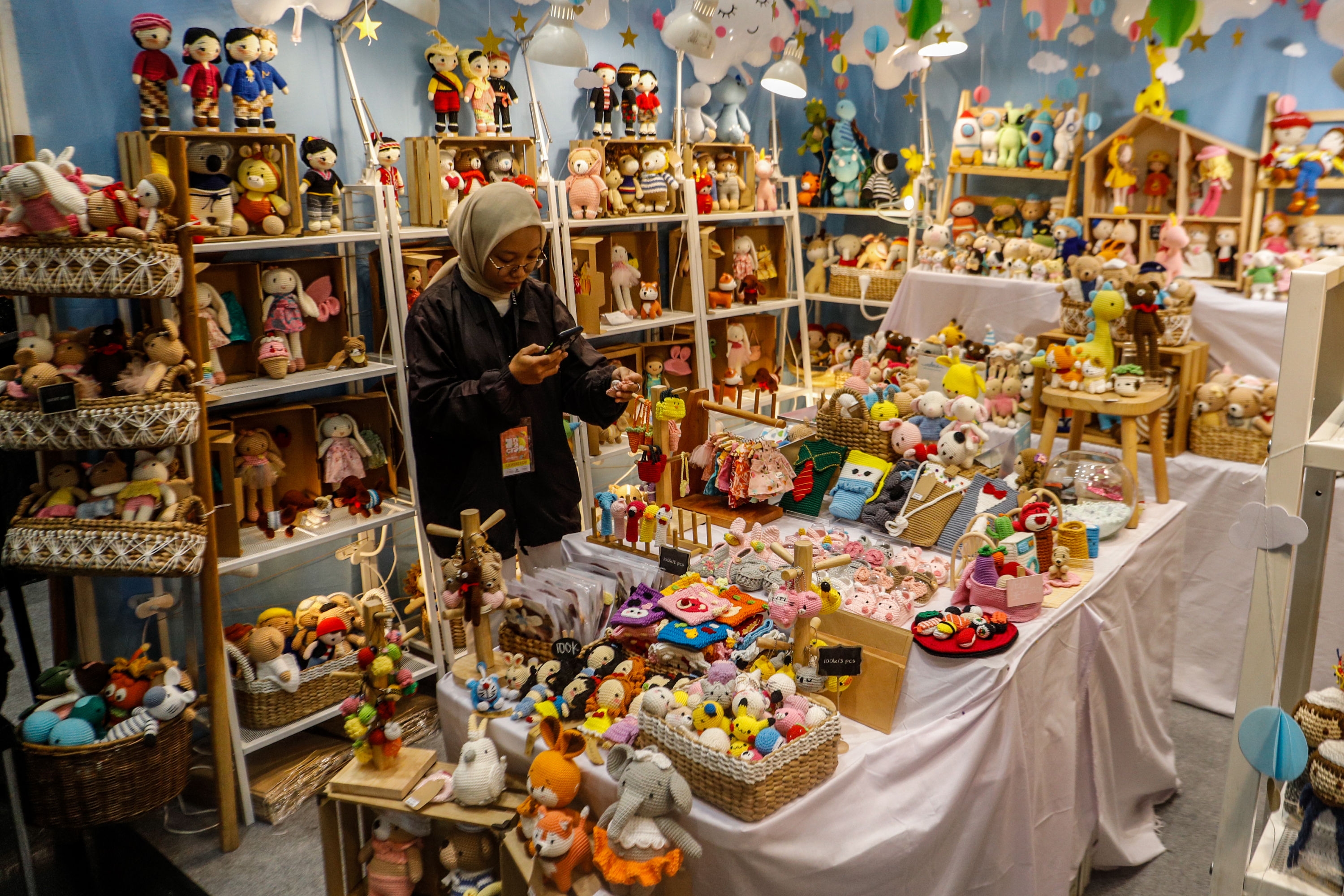 Apa Tujuan dari Kerajinan Berbasis Media Campuran?