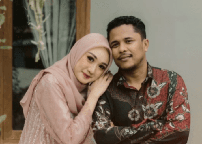 Kabar Bahagia! Komika Mamat Alkatiri Resmi Melamar Kekasihnya Nafha Firah, Ternyata Berawal Dari Fans