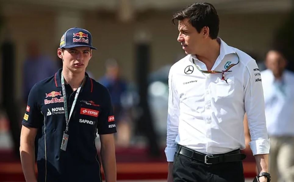 Toto Wolff: Saya Ingin Mercedes Memiliki Max Verstappen tapi Kami Harus Perbaiki Mobil