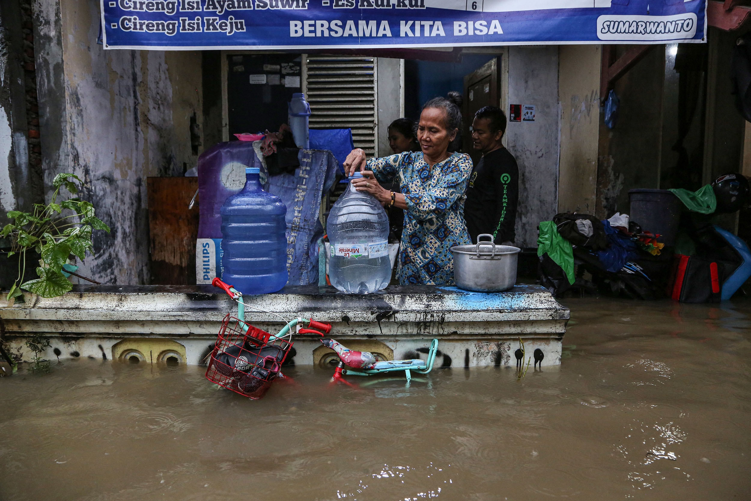 Bagaimana Cara Menghadapi Dampak Krisis Air Bersih?