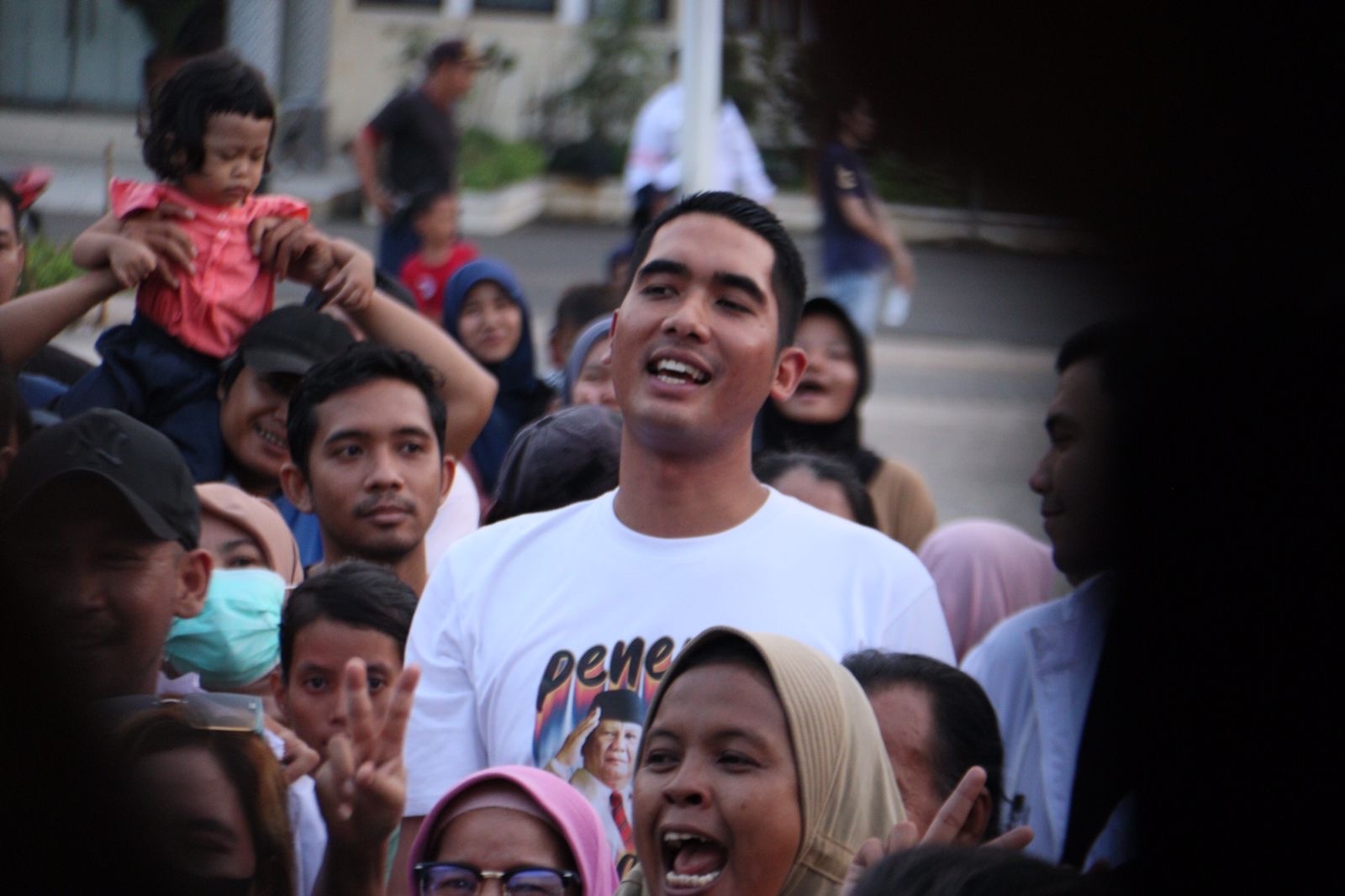 Gelar Syukuran Kemenangan Prabowo-Gibran, Penerus Negeri Berbagi 2.000 Paket Makanan Buka Puasa