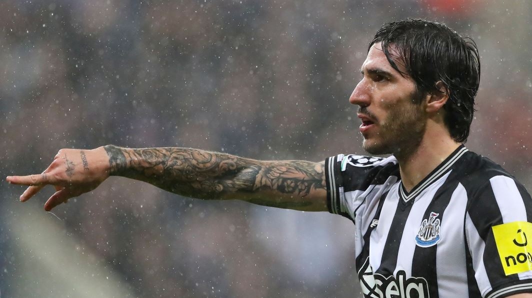 Gelandang Newcastle Sandro Tonali Didakwa Lakukan Lebih dari 50 Pelanggaran Larangan Judi