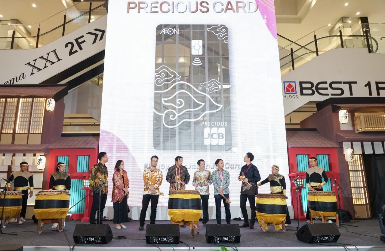 Sasar Segmen Keluarga, AEON Credit Service Indonesia & JCB Luncurkan Kartu Kredit AEON JCB Precious
