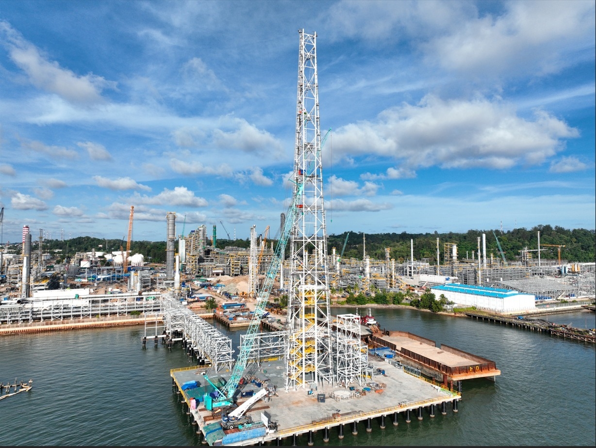 Kilang Pertamina Internasional Mulai Uji Coba Produksi Bioavtur Berbahan Minyak Jelantah