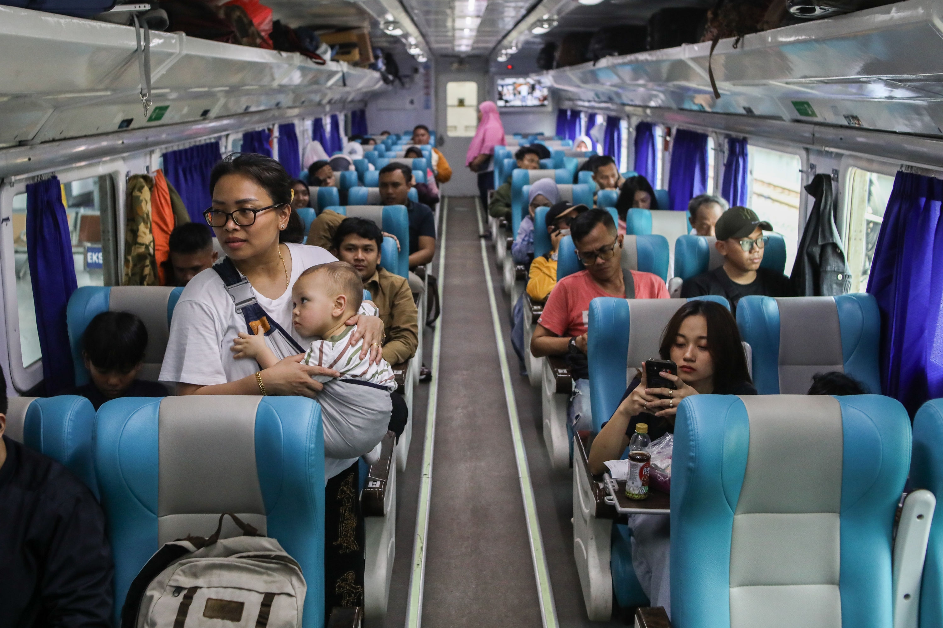 KAI Prediksi Puncak Arus Mudik Kereta Diprediksi Terjadi Hari Ini