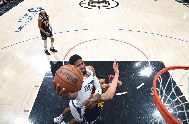 NBA Hari Ini: Los Angeles Clippers Atasi Defisit 17 Poin untuk Taklukkan Denver Nuggets