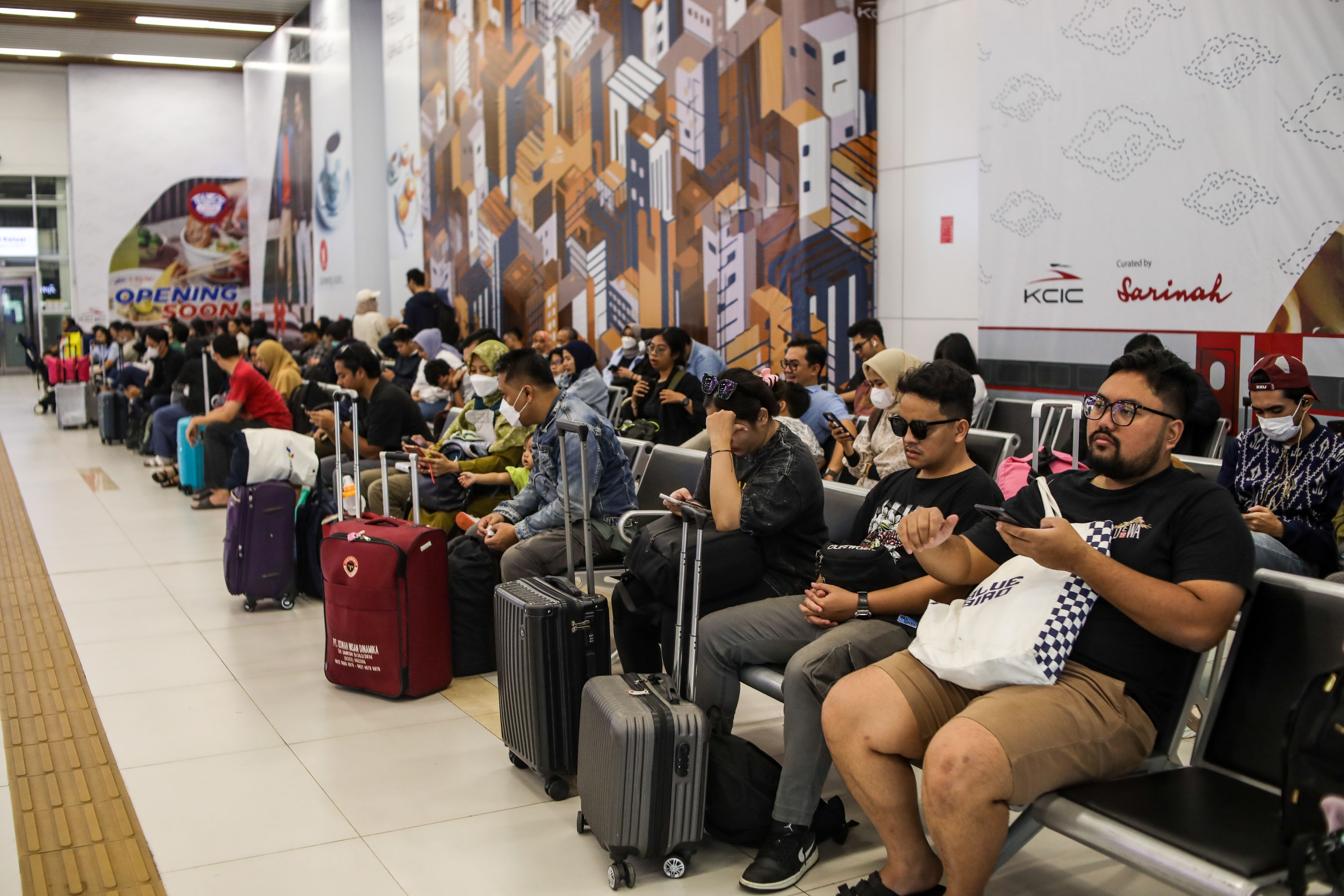 Mengenal Fitur Stasiun Karawang Woosh