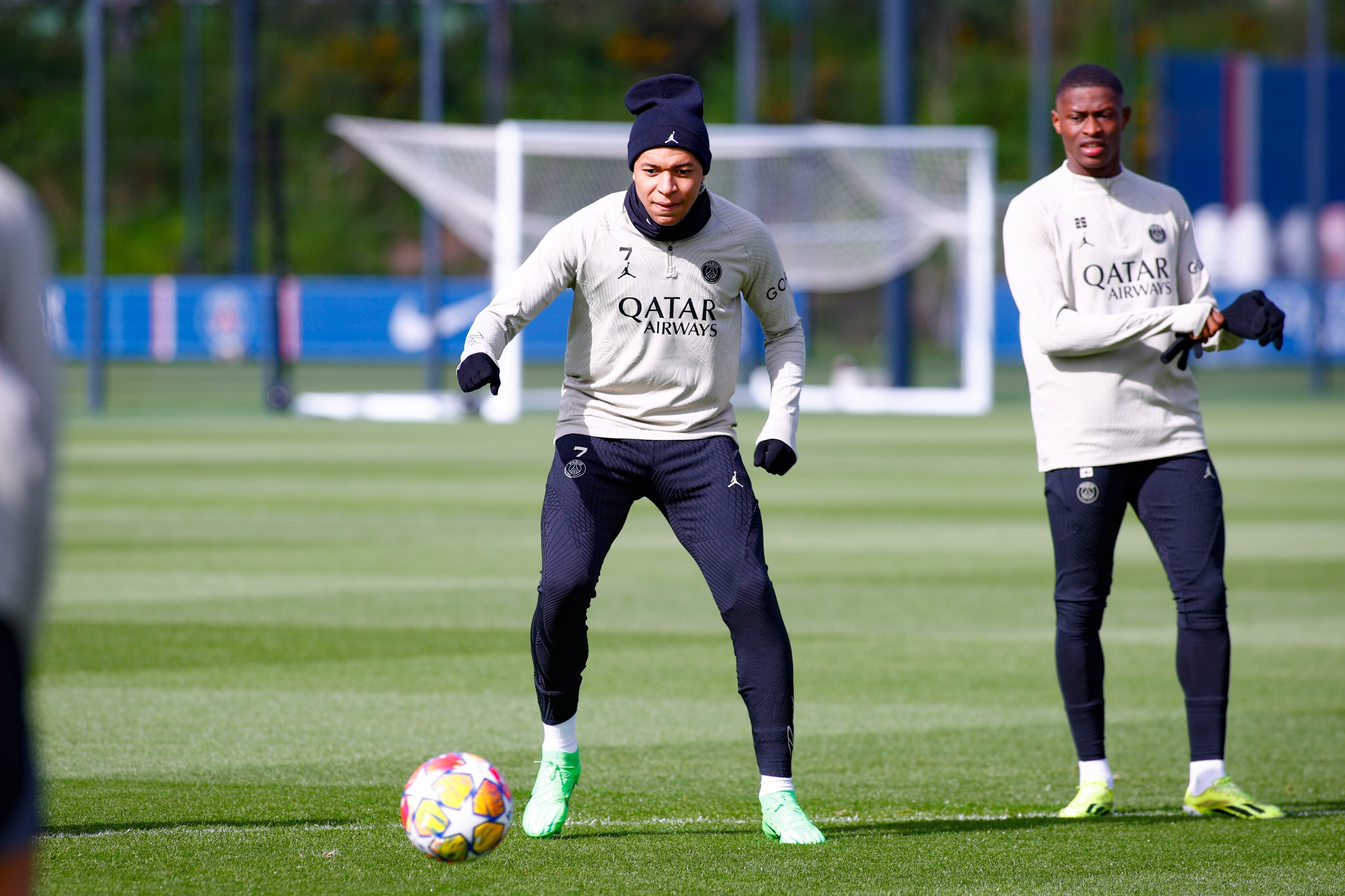 Prediksi Susunan Pemain PSG vs Barcelona: Enrique Andalkan Mbappe, Xavi Turunkan Yamal