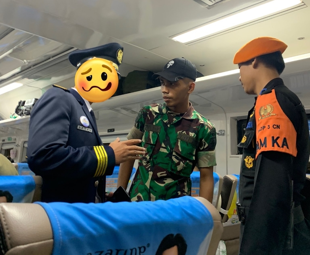 Viral Oknum TNI Diam-diam Ambil Foto Wanita di Kereta Saat Mudik