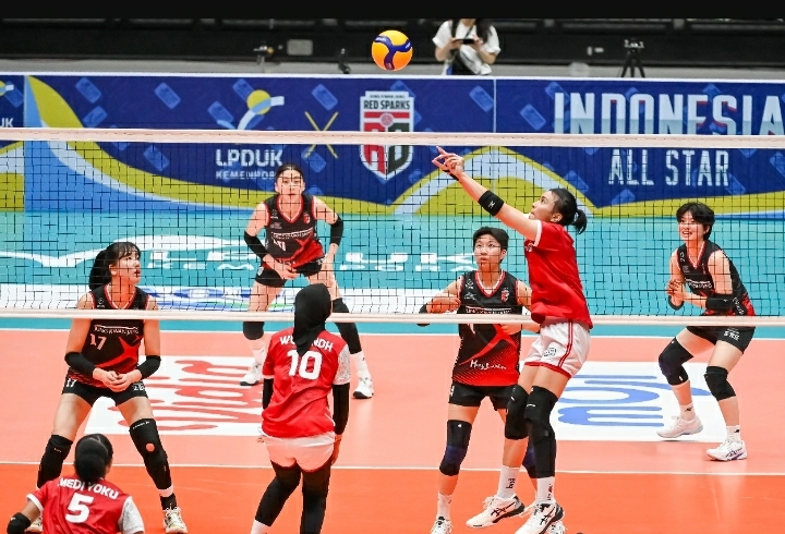 Pemain Jakarta Pertamina Enduro Saling Unjuk Gigi di Laga Indonesia All Star vs Red Sparks