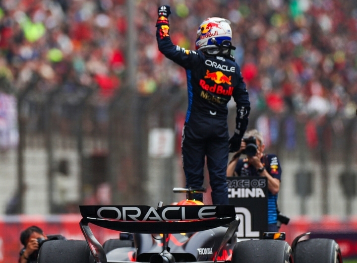 F1 GP China: Dominan, Max Verstappen Kuasai Shanghai dengan Selisih 13,77 Detik