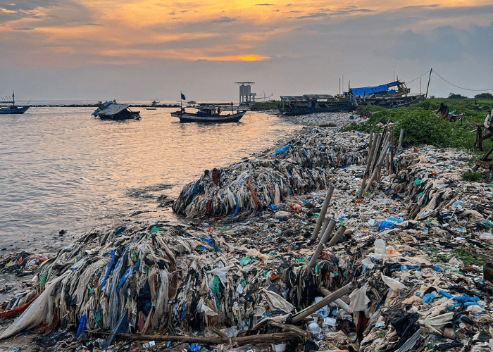 Viral Pantai Terkotor di Indonesia yang Pernah Dibersihkan Pandawara Group Kembali Dipenuhi Sampah, Tuai Komentar Netizen!