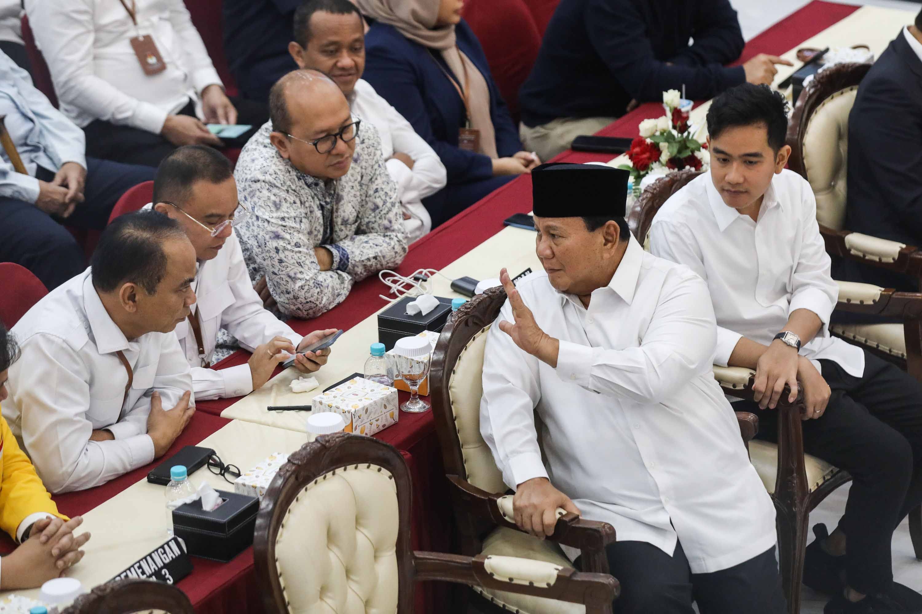 Prabowo-Gibran Harus Jelaskan Alasan Penambahan Menteri Agar Tak Jadi Gunjingan