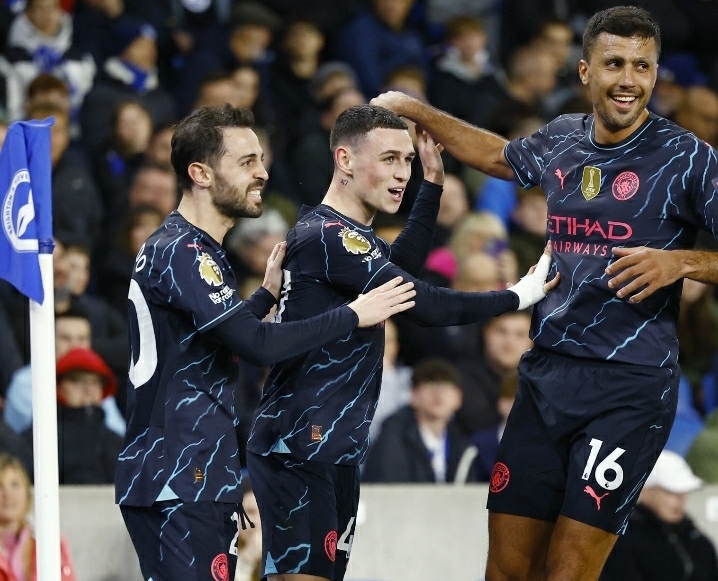 Benamkan Brighton Empat Gol, Man City Kini Selisih Satu Poin dari Arsenal di Klasemen Liga Inggris