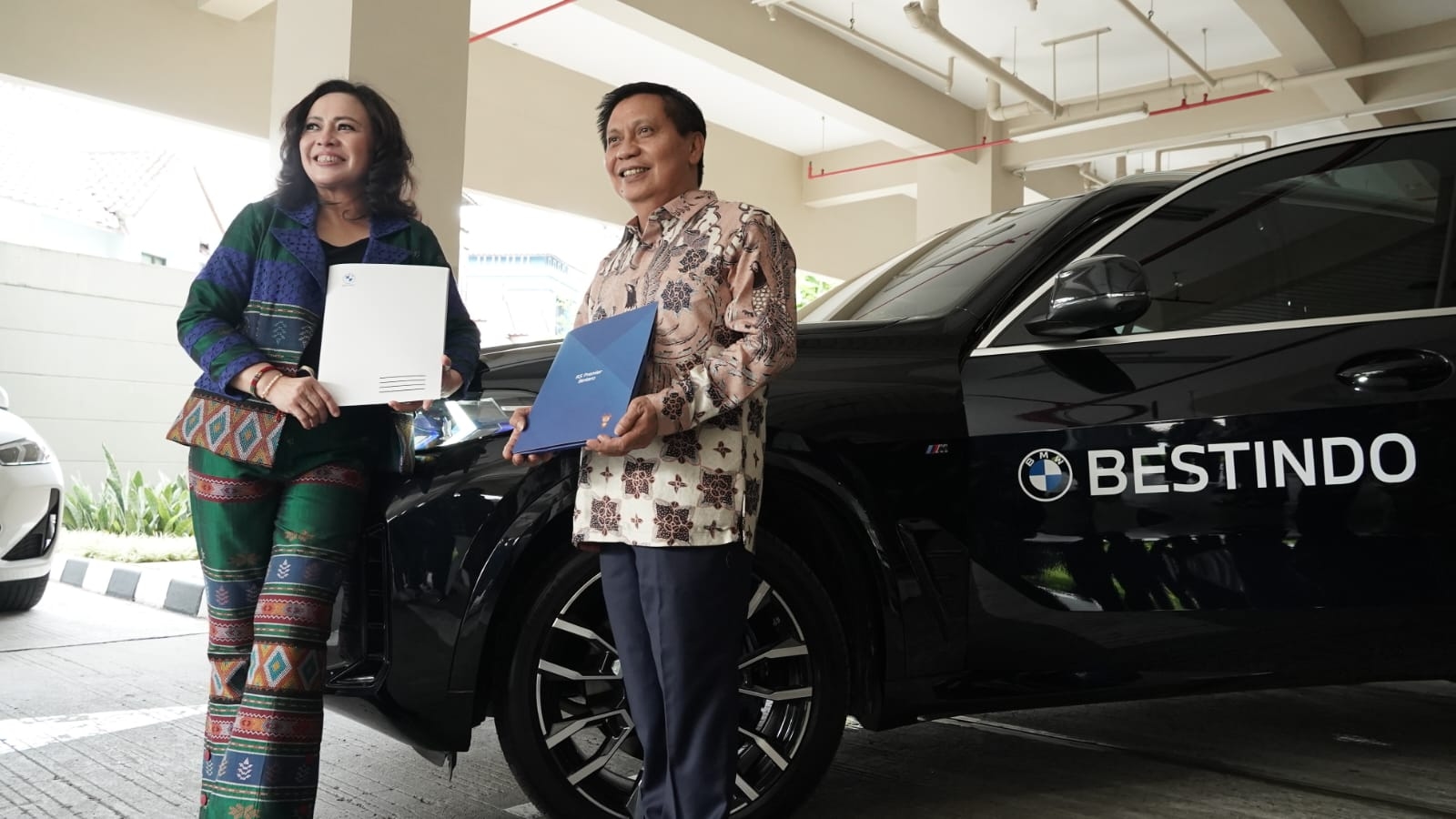 Gandeng BMW Indonesia, RS Premier Bintaro Hadirkan Layanan Pengantaran Pasien Pasca Operasi Bedah