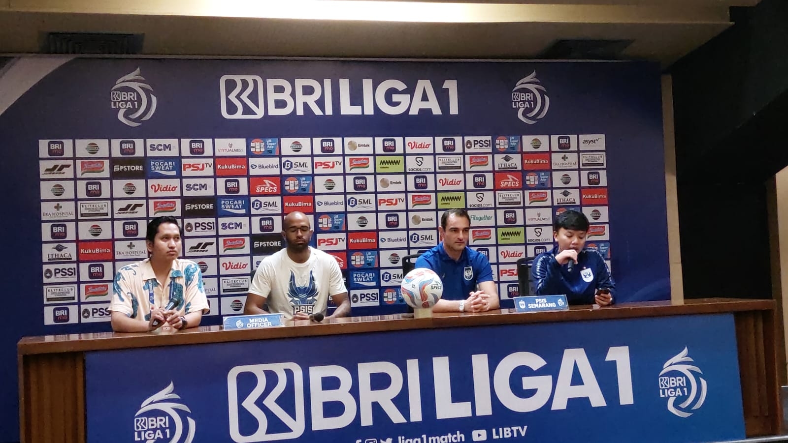 Demi Lolos 4 Besar, PSIS Semarang Bakal Main 'Kaki ke Kaki' untuk Bungkam Persija di GBK