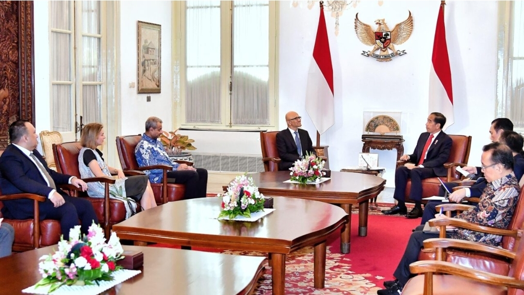 Pemerintah Jajaki Kerja Sama dengan Microsoft Kembangkan AI hingga Smart City di IKN